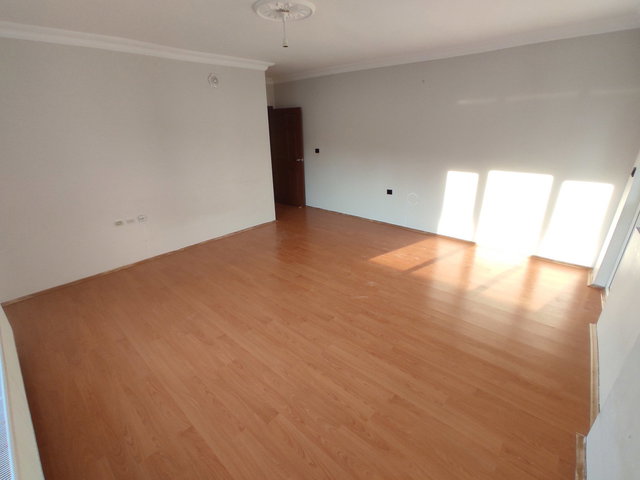 MAMAK NATOYOLU CAD. YAKINI ARA KATTA UYGUN FİYATLI 3+1 KİRALIK DAİRE