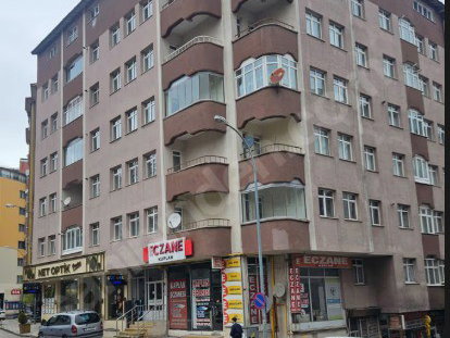 REMAX İLKE'DEN ŞEHİR MERKEZİ'NDE 4+1 KİRALIK DAİRE