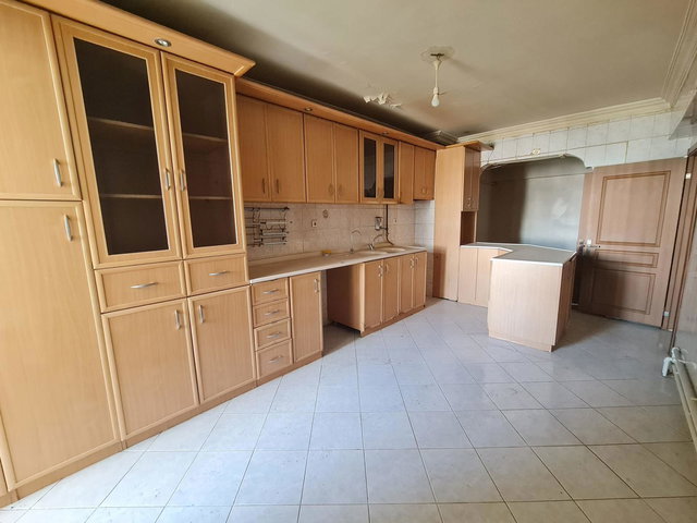 REMAX İLKE'DEN GEZ MAHALLESİ ŞELALE EVLER'DE 3.5+1 KİRALIK DAİRE