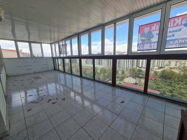 REMAX İLKE'DEN GEZ MAHALLESİ ŞELALE EVLER'DE 3.5+1 KİRALIK DAİRE