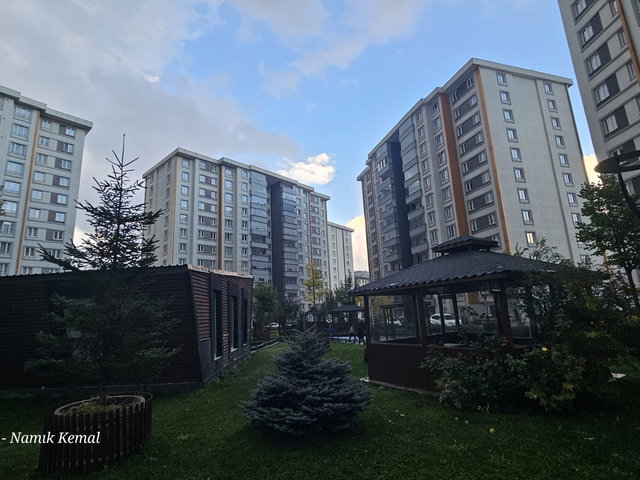 REMAX İLKE'DEN BOSTANCIOĞLU PARK REZİDANS'TA 4+1 KİRALIK DAİRE