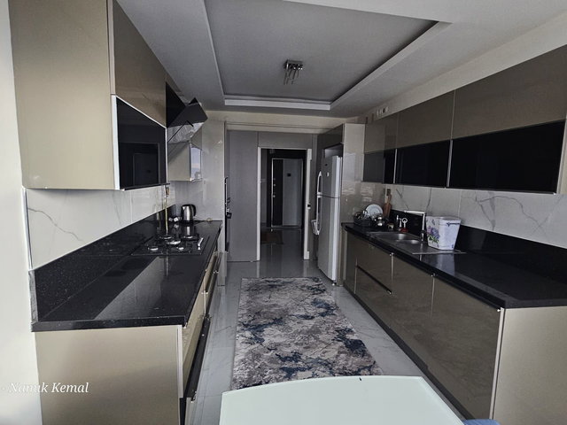REMAX İLKE'DEN BOSTANCIOĞLU PARK REZİDANS'TA 4+1 KİRALIK DAİRE