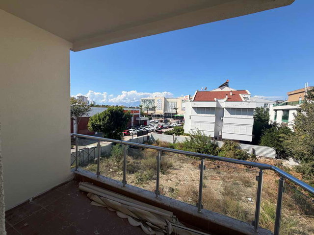 ÇAĞLAYAN'DA OFİS OLARAK KULLANIMA UYGUN KİRALIK DAİRE