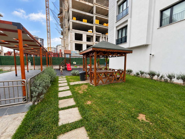 REMAX LAND'DEN INFINITY LIVING SİTESİNDE SIFIR 2+1 BAHÇE KATI KİRALIK DAİRE