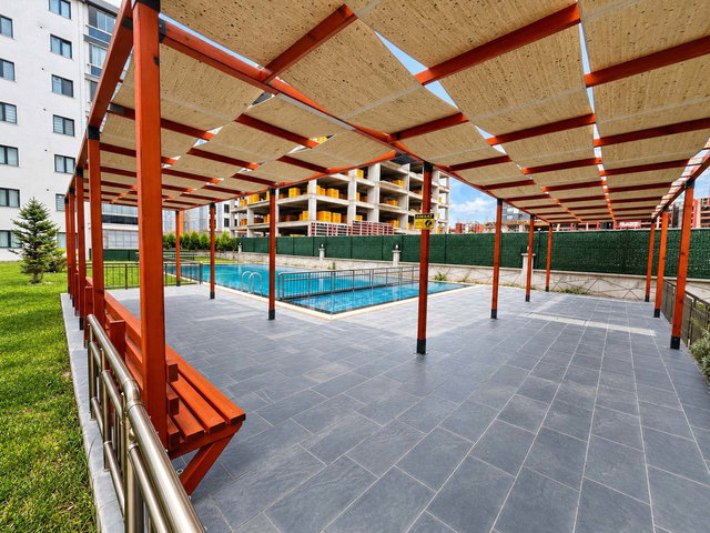 REMAX LAND'DEN INFINITY LIVING SİTESİNDE SIFIR 2+1 BAHÇE KATI KİRALIK DAİRE