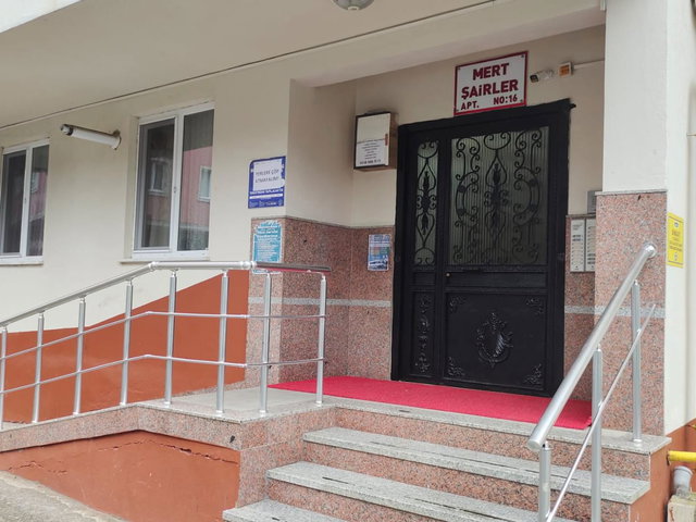 RE/MAX'DAN ÇAYELİ ŞAİRLER MAHALLESİ SATILIK 3+1 DAİRE ÖNÜ AÇIK