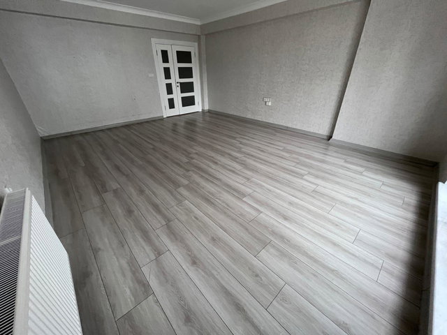 SİTE İÇERİSİNDE 190 M² NET TERAS BALKONLU LÜX 4.5+1 DAİRE