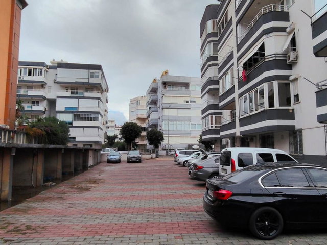 ALANYA OBA'DA SAHİL YOLUNA CEPHE, 2+1 ARAKAT SATILIK DAİRE