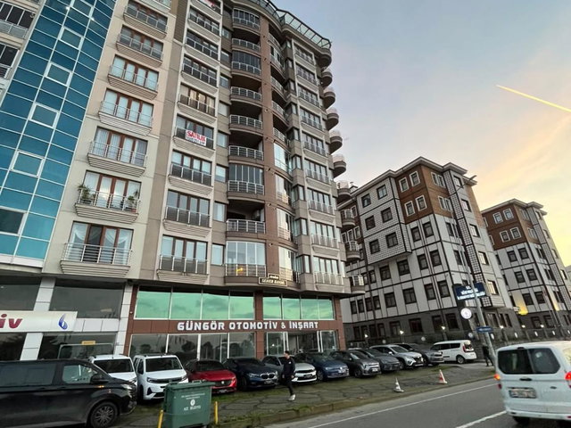 REMAX'DAN MÜFTÜ'DE DENİZ MANZARALI GENİŞ 3+1 KİRALIK DAİRE
