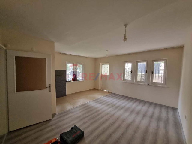 TOROS MAHALLESİ 2+1 KİRALIK DAİRE