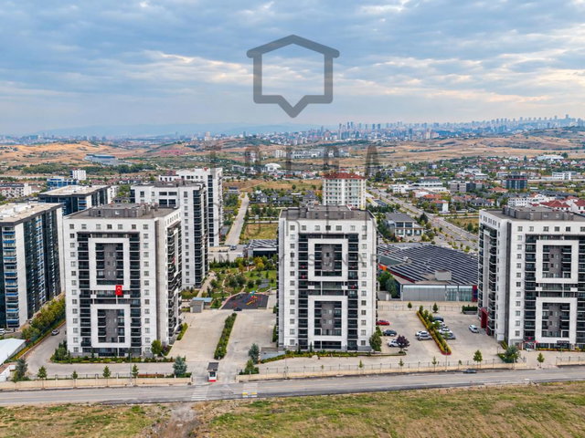 BAĞLICA OPEN SKY SİTESİ D BLOK'TA SATILIK GİRİŞ KAT, 3+1 DAİRE