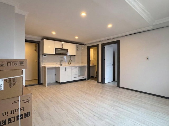 RE/MAX İNCİ'DEN HACIİLBEY'DE KİRALIK EŞYALI 1+1 DAİRE