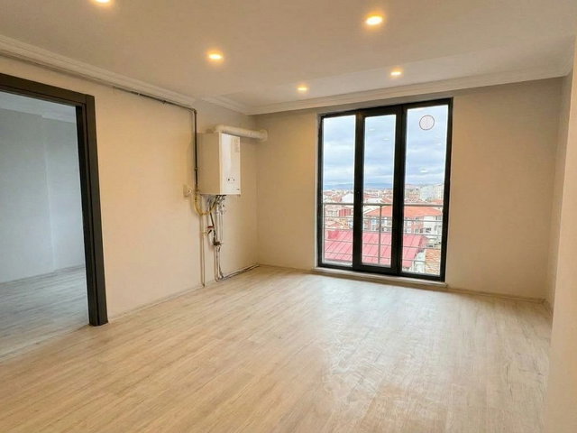 RE/MAX İNCİ'DEN HACIİLBEY'DE KİRALIK EŞYALI 1+1 DAİRE