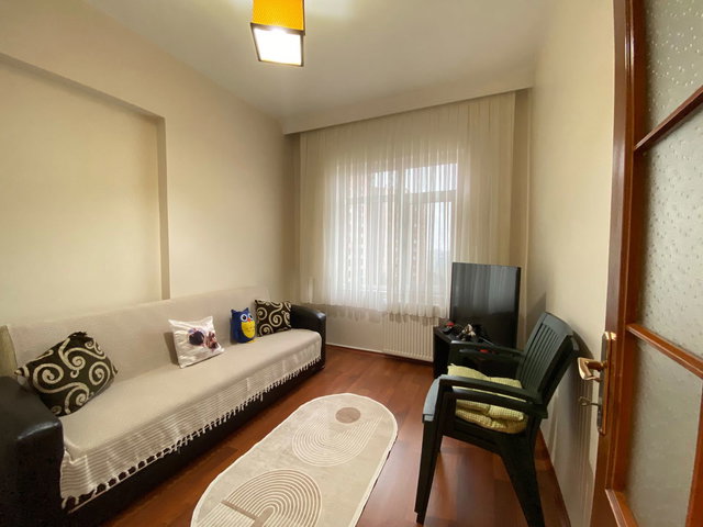 REMAX TOPRAK - BARIŞ MAHALLESİNDE BAKIMLI SATILIK 3+1 DAİRE