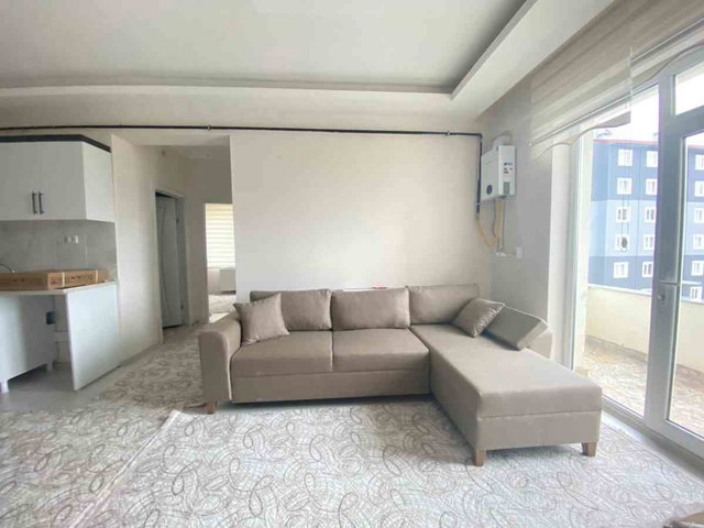 REMAX İLKE'DEN YILDIZKENT'TE 2+1 EŞYALI KİRALIK DAİRE