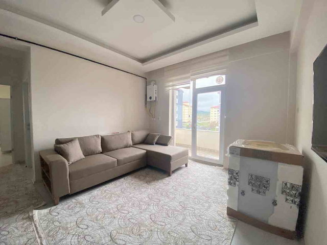REMAX İLKE'DEN YILDIZKENT'TE 2+1 EŞYALI KİRALIK DAİRE