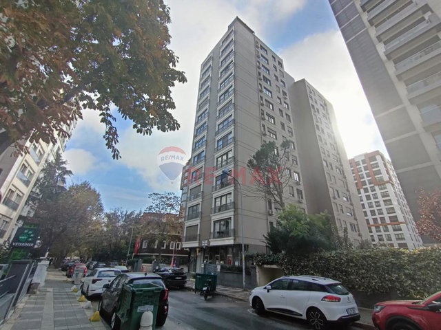 GÖZTEPE'DE HARİKA KONUMDA KİRALIK 3+1 DAİRE