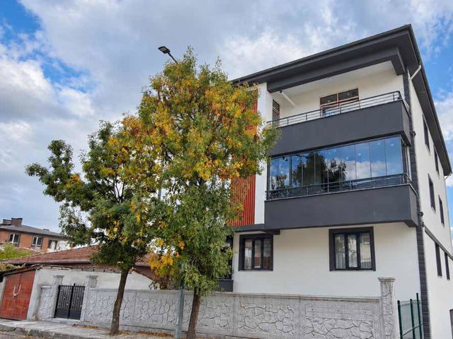 REMAX DEM'DEN BARBAROS MAH. 2+1 SATILIK FIRSAT DAİRELER