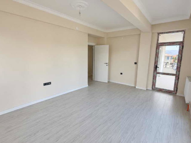 REMAX DEM'DEN BARBAROS MAH. 2+1 SATILIK FIRSAT DAİRELER