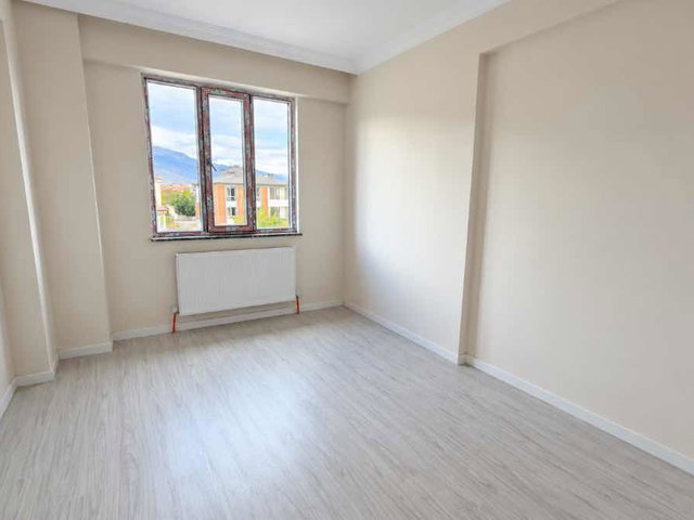 REMAX DEM'DEN BARBAROS MAH. 2+1 SATILIK FIRSAT DAİRELER