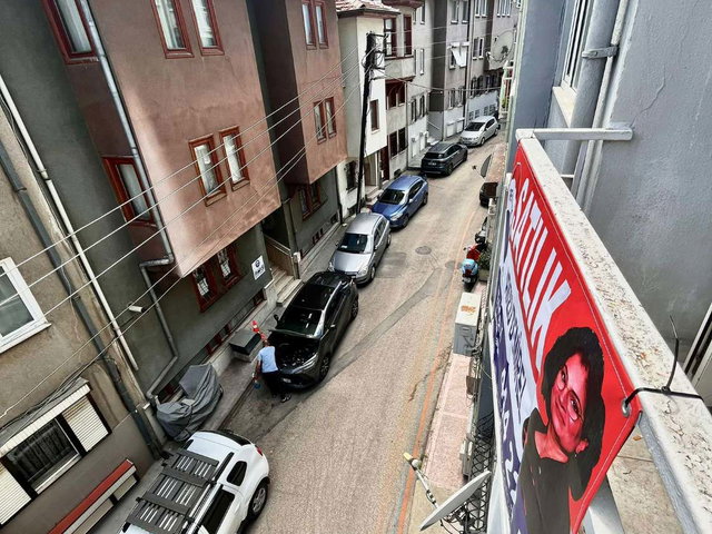 REMAX ADVANTAGE'DEN ÇARŞIYA KOMŞU MASRAFSIZ 2+1 GENİŞ SATILIK DAİRE