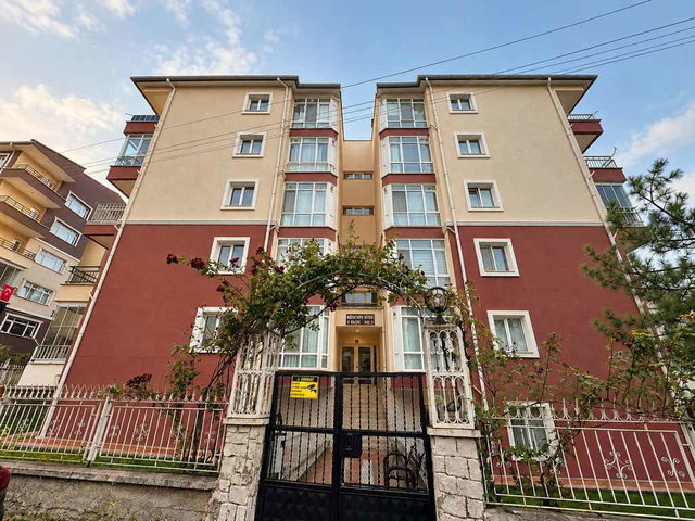 SİTE İÇİNDE 3+1 | İÇİ YAPILI | BAĞIMSIZ MUTFAKLI | BALKONLU