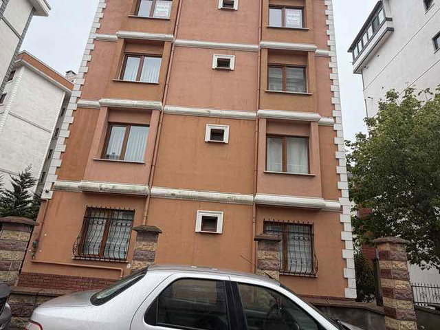 KARTAL CUMHURİYET MAHALLESİ’NDE KİRALIK 3+1 DAİRE