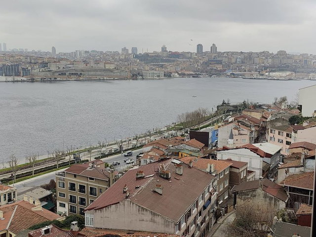 YAVUZ SULTAN SELİM’DE FULL DENİZ MANZARALI 2+1 SATILIK DAİRE