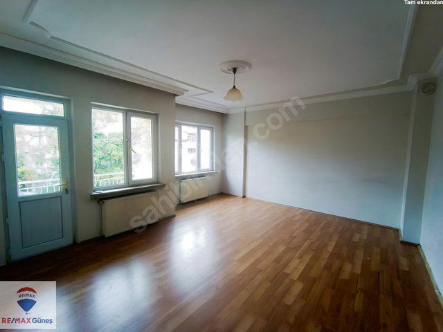 KIRÇUVAL CAMİ KARŞISINDA KİRALİK 3+1 DAİRE