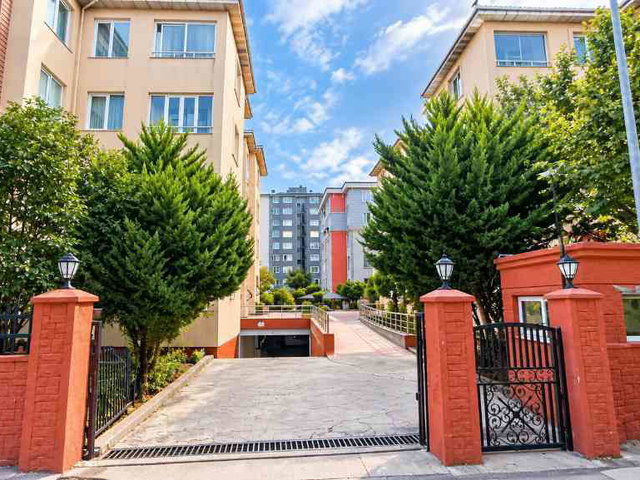 SİNANOBA'DA  ACİL SATILIK 3+1 DAİRE