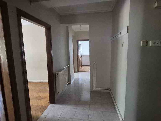İZMİT KOZLUK 4 YOL MERKEZİ KONUMDA GENİŞ 3+1 KİRALIK DAİRE