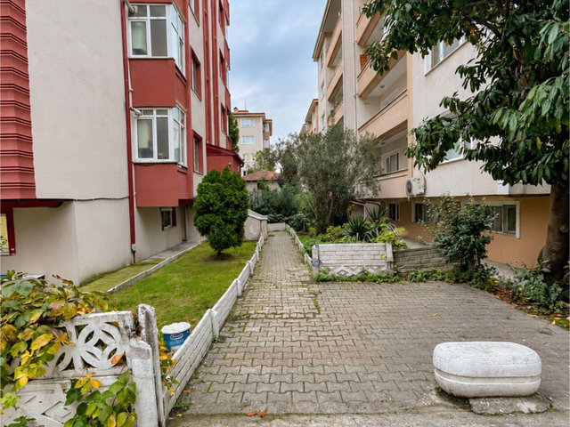 ERENLER TABAKHANE MAHALLESİ ADİNTAŞ SİTESİ'NDE 3+1 GENİŞ DAİRE