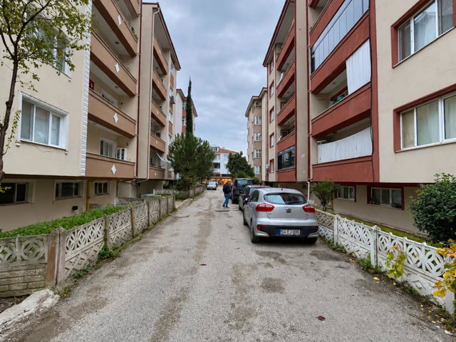 ERENLER TABAKHANE MAHALLESİ ADİNTAŞ SİTESİ'NDE 3+1 GENİŞ DAİRE