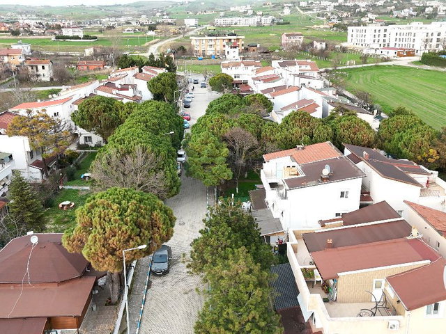 REMAX AKIN SEYHAN DAN CELALIYE BASINKENT 3 TE TRİPLEX VİLLA