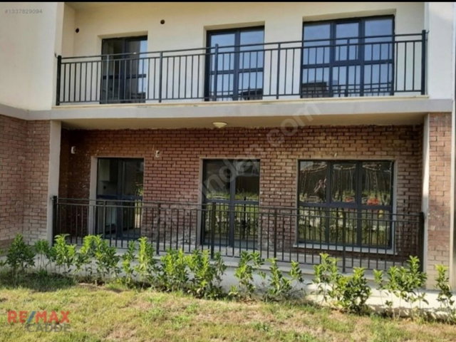 TUZLA KONAŞLI TOKİ EBEVEYN BANYOLU 3+1 SATILIK DAİRE