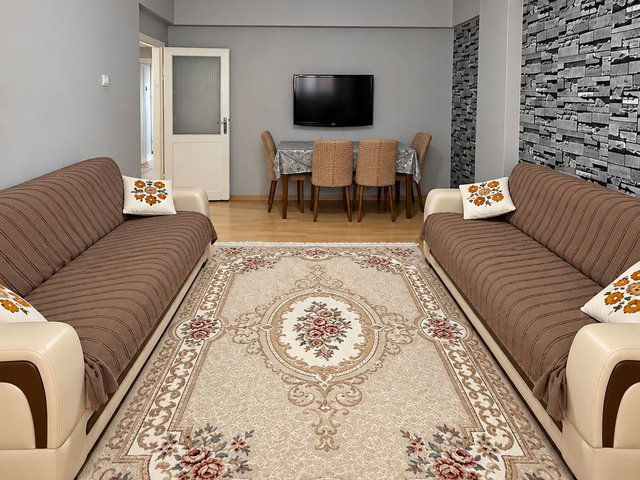 REMAX HİLAL'DEN İLKADIM 100.YIL BULVARA CEPHE SATILIK 3+1 DAİRE