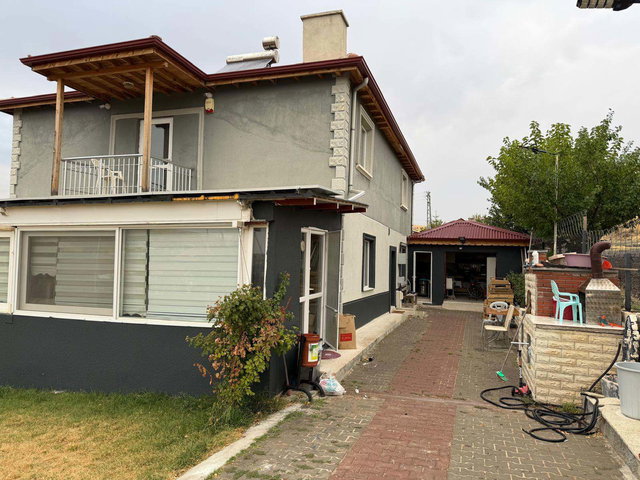 PURSAKLAR SİRKELİ 7+1 VİLLA VE ARSASI