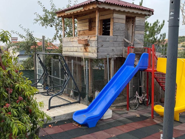 PURSAKLAR SİRKELİ 7+1 VİLLA VE ARSASI