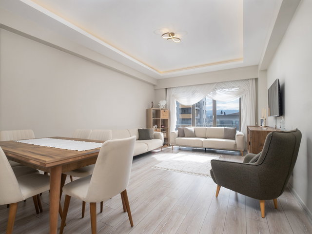 REMAX ADVANTAGE'DEN BALKAN SALUS PARK DA HAVUZLU SATILIK 2+1