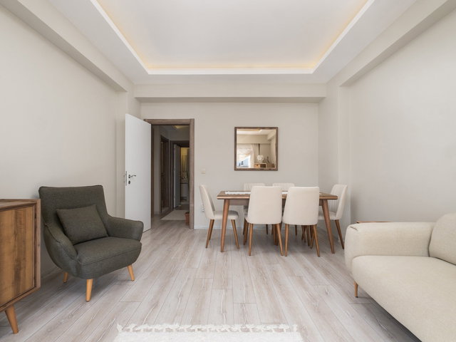 REMAX ADVANTAGE'DEN BALKAN SALUS PARK DA HAVUZLU SATILIK 2+1