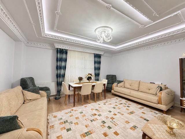 REMAX İLKE'DEN DADAŞKENT'TE 3+1 SATILIK LÜKS DAİRE