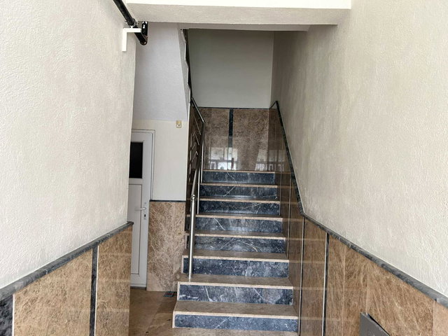 REMAX AREA’DAN GÜRSU KURTULUŞ'TA SATILIK BAHÇELİ 3 KATLI MÜSTAKİL EV