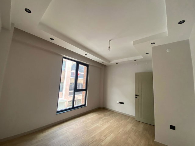 REMAX MOD'DAN ÇAMLICA'DA KİRALIK 2+0