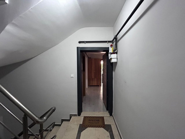 MEVLANA MAHALLESİNDE KİRALIK 235 M² 4+1 TERS DUBLEKS DAİRE