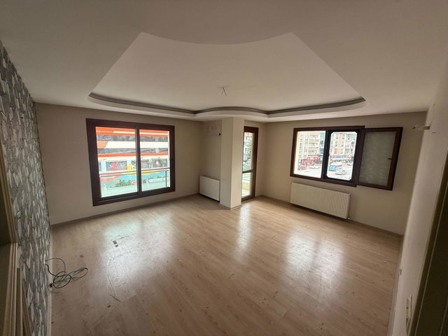 BUCA KOOP’TA 3+1 2 BANYOLU, BALKONLU 130 M² SATILIK DAİRE
