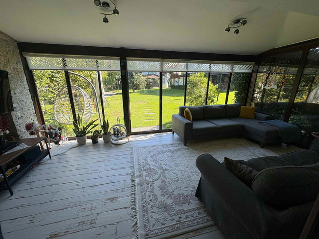 SAPANCA ÇAYİÇİ'NDE HAVUZLU SİTEDE 250 M² NET, ÖZEL BAHÇELİ VİLLA