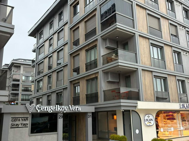 ÇENGELKÖY VERA SİTESİ KİRALIK 2+1 DAİRE