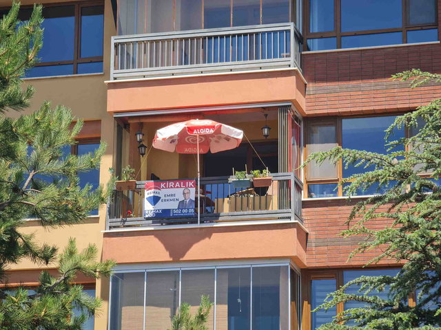 REMAX MOD'DAN AKARŞBAŞI MAH. ADA SİTESİNDE KİRALIK 4+1 DAİRE