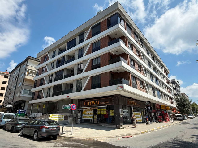 AVCILAR MERKEZDE KAPALI OTOPARKLI 3+1 SATILIK SIFIR DAİRE