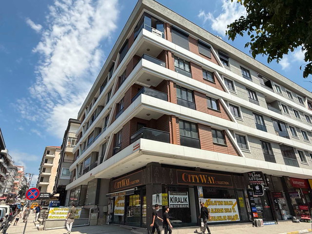 AVCILAR MERKEZDE KAPALI OTOPARKLI 3+1 SATILIK SIFIR DAİRE